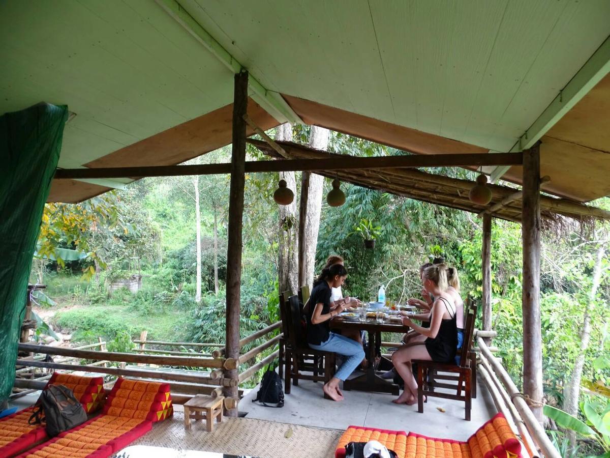 Apartmán Hill Tribe Art House Čiang Rai Exteriér fotografie